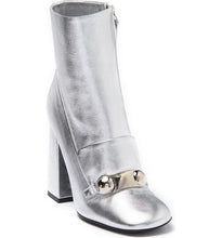 Load image into Gallery viewer, Burberry Botte