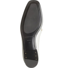 Load image into Gallery viewer, Burberry Leather Mocassin