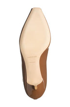 Load image into Gallery viewer, Burberry Upper Leather Chaussure A Talon