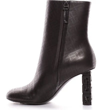 Load image into Gallery viewer, GIVENCHY Leather Bottes