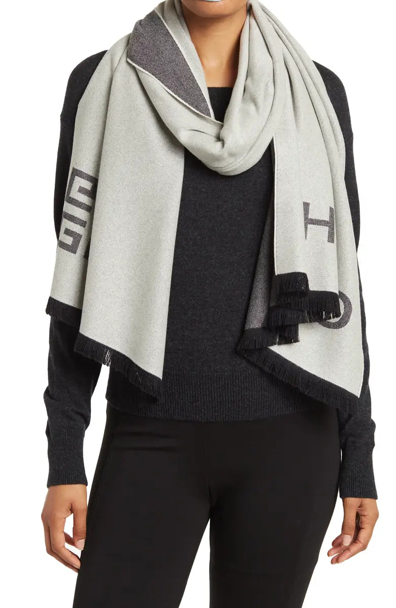 Givenchy Scarf Tissé A La Main