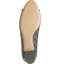 Load image into Gallery viewer, SALVATORE FERRAGAMO Ballerine