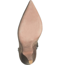 Load image into Gallery viewer, Valentino Strap Shoes A Talon