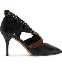 Load image into Gallery viewer, Valentino Leather Pumps Embelli